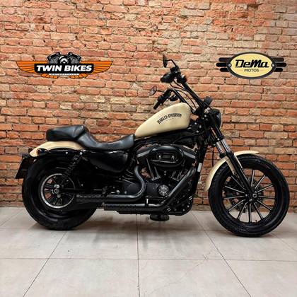 HARLEY-DAVIDSON SPORTSTER XL 883N IRON 